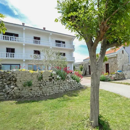 Pijaca.2 Apartamento Nin